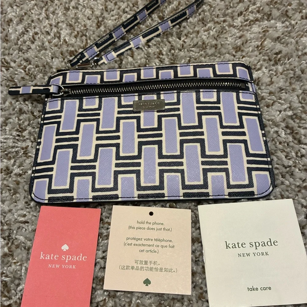 Kate Spade Black and Purple Patterned Wristlet - Picture 1 of 3